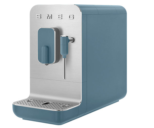 Кофемашина SMEG BCC12SBMEU голубая
