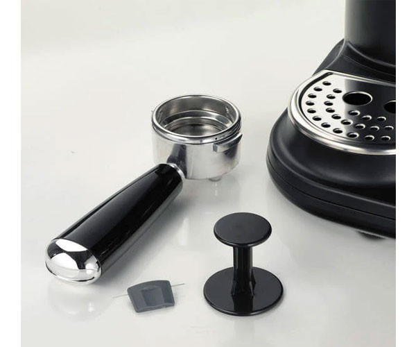 Кофеварка Ariete 1318 чёрная особенности