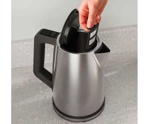 Электрочайник Electrolux стальной 1,7 л цена