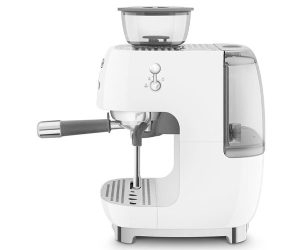 Кофеварка SMEG EGF03WHEU белая особенности