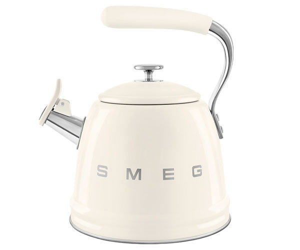 Чайник со свистком SMEG WKF01CR бежевый 2,3 л