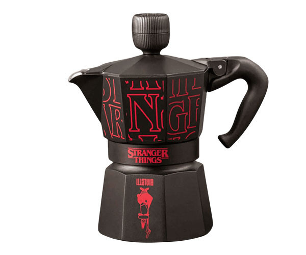 Гейзерная кофеварка Bialetti x Stranger Things Moka Express на 6 чашек 250 мл