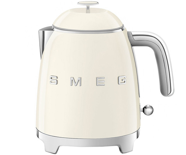 Электрочайник SMEG KLF05CREU кремовый 800 мл