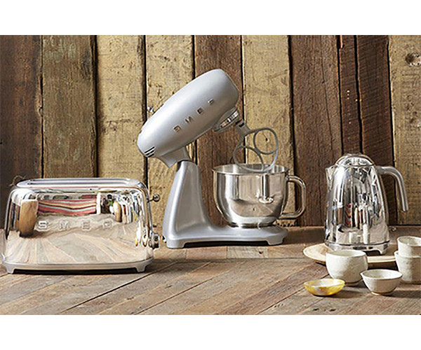 Электрочайник SMEG KLF04SSEU стальной 1,7 л купить