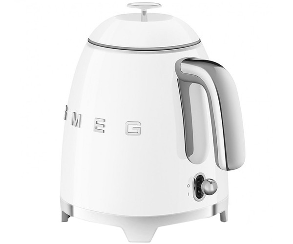 Электрочайник SMEG KLF05WHEU белый 800 мл купить