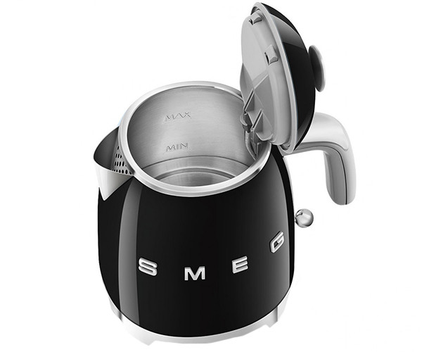 Электрочайник SMEG KLF05BLEU черный 800 мл особенности