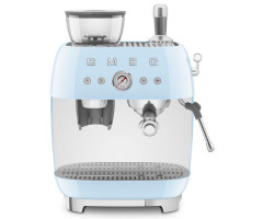 Кофеварка SMEG EGF03CREU голубая