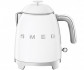 Электрочайник SMEG KLF05WHEU белый 800 мл