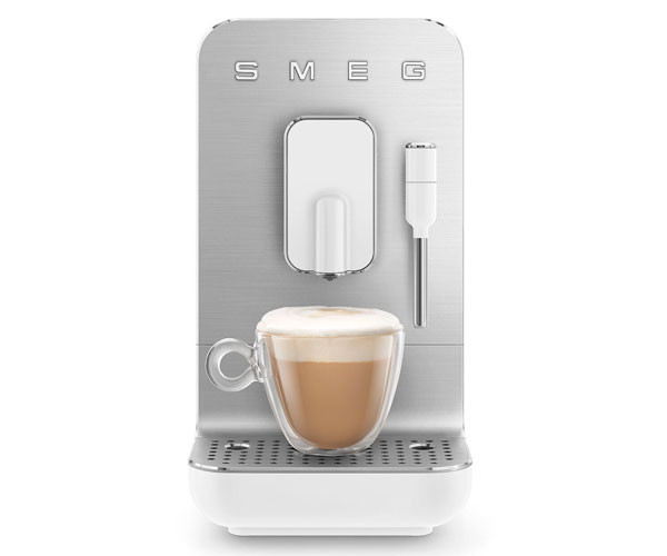Кофемашина SMEG BCC12WHMEU белая купить