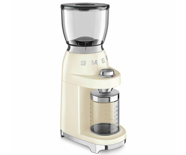 Кофемолка SMEG 50'S RETRO STYLE CGF11CREU бежевая особенности