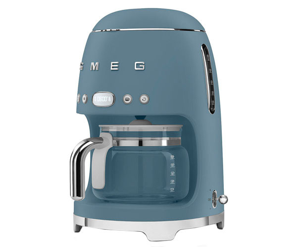 Капельная кофеварка SMEG DCF02SBMEU голубая фото