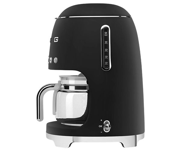 Капельная кофеварка SMEG DCF02BLMEU черная цена
