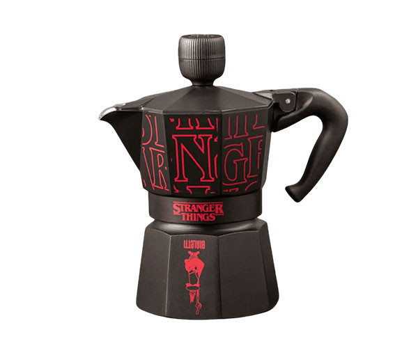 Гейзерная кофеварка Bialetti x Stranger Things Moka Express на 3 чашки 130 мл